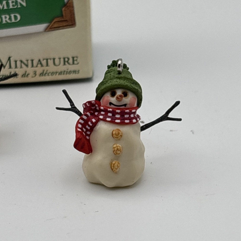 Hallmark Keepsake The Snowmen of Mitford 2003 Miniatures Set of‎ 3 Ornaments Box - Picture 4 of 5